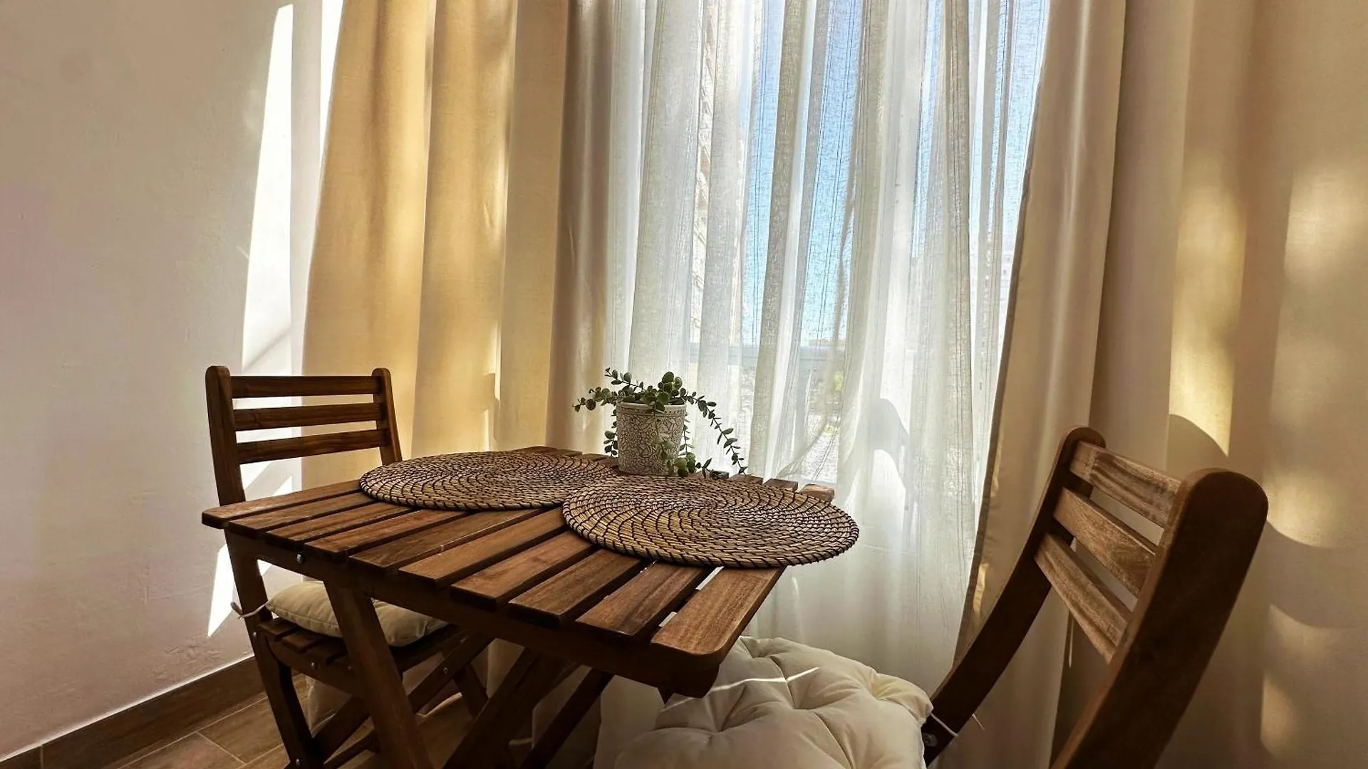 Centro Torremolinos Apartment 0*,  Spain